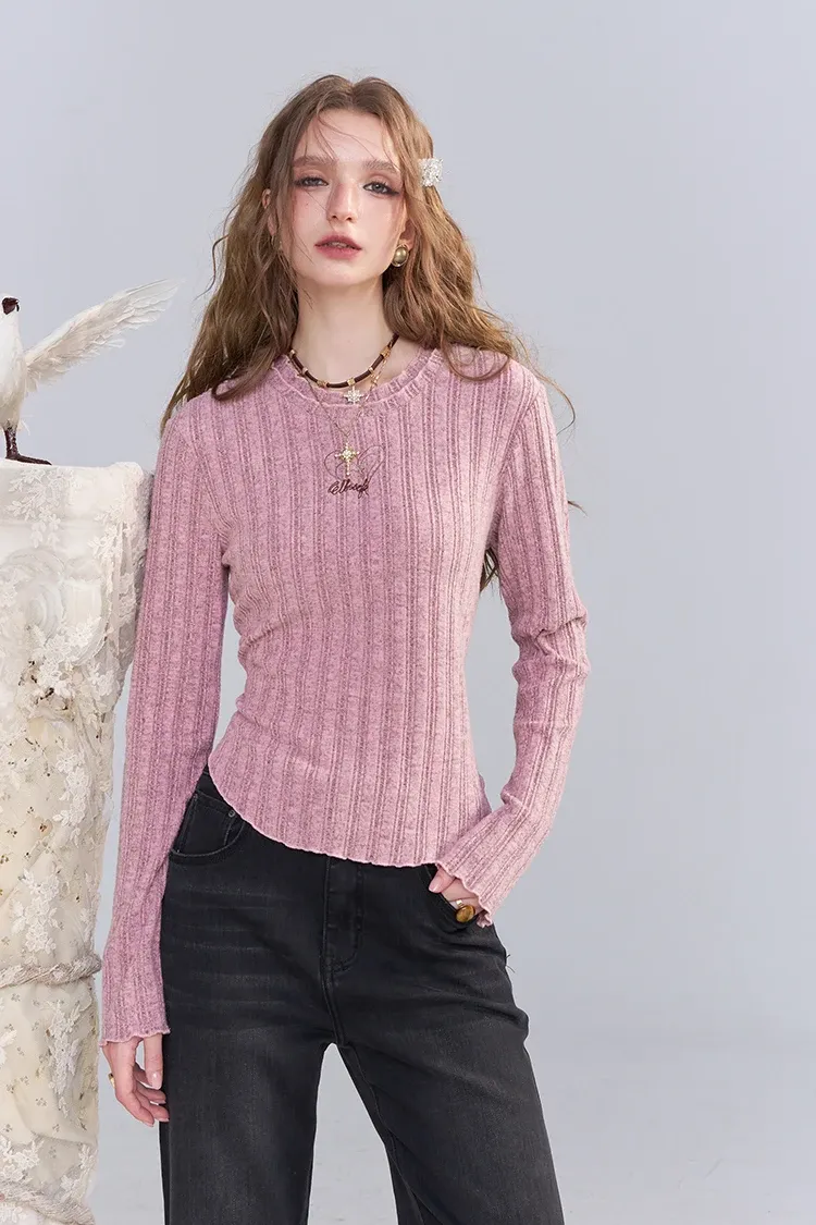 ELFSACK Sweet V-Neck Knit Top with Embroidery and Ruffle Trim