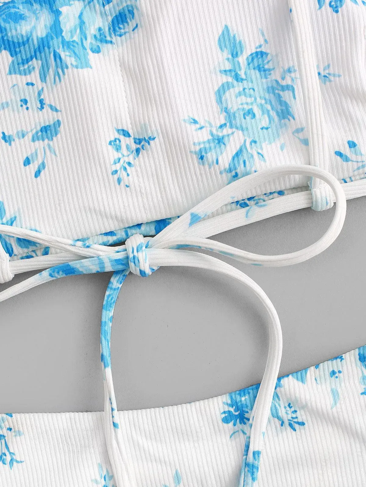 ZAFUL Rose Print High-Cut Bandeau Bikini Set