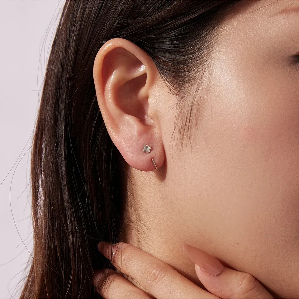 WOSTU Mini Paw and Heart Stud Earrings