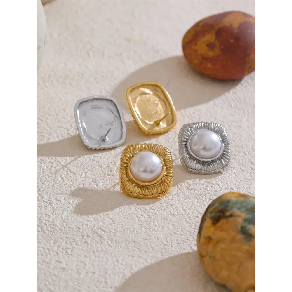 Yhpup Vintage Square Pearl Stud Earrings