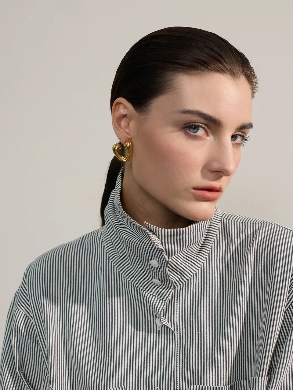 Yhpup Waterproof Heart Stud Earrings in PVD Gold Steel