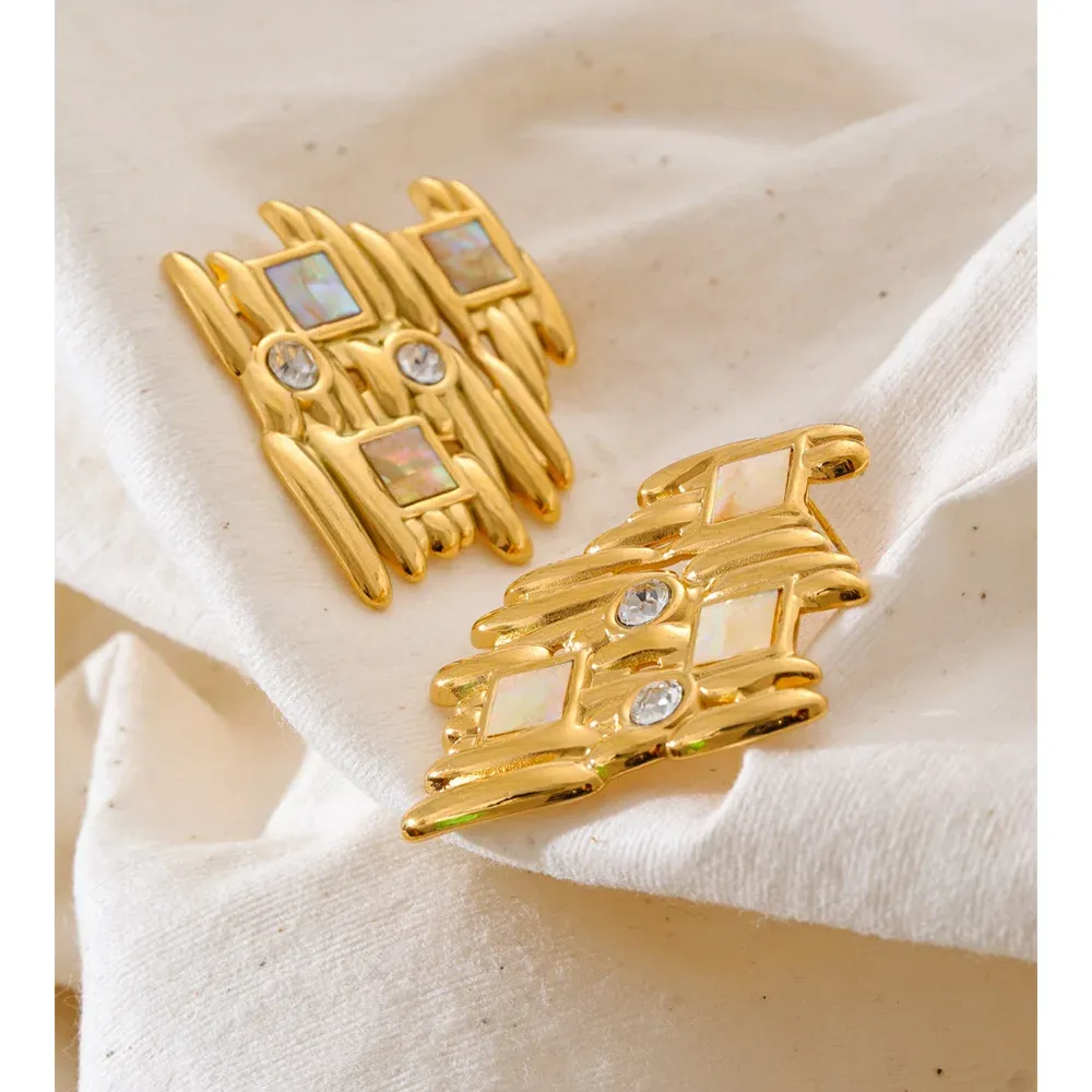 Yhpup Gold-Tone Geometric Zirconia Stud Earrings