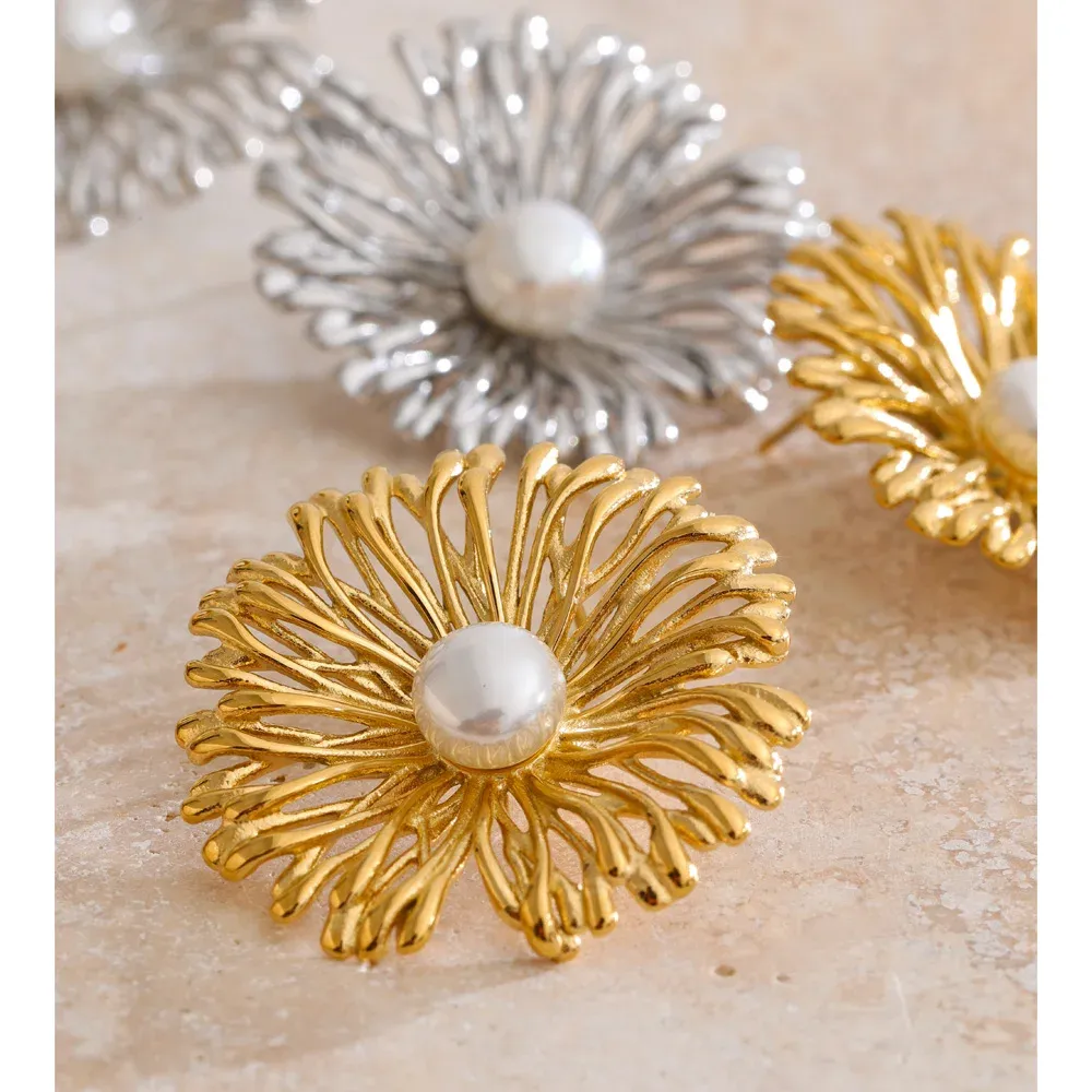 Yhpup Pearl Flower Stainless Steel Stud Earrings