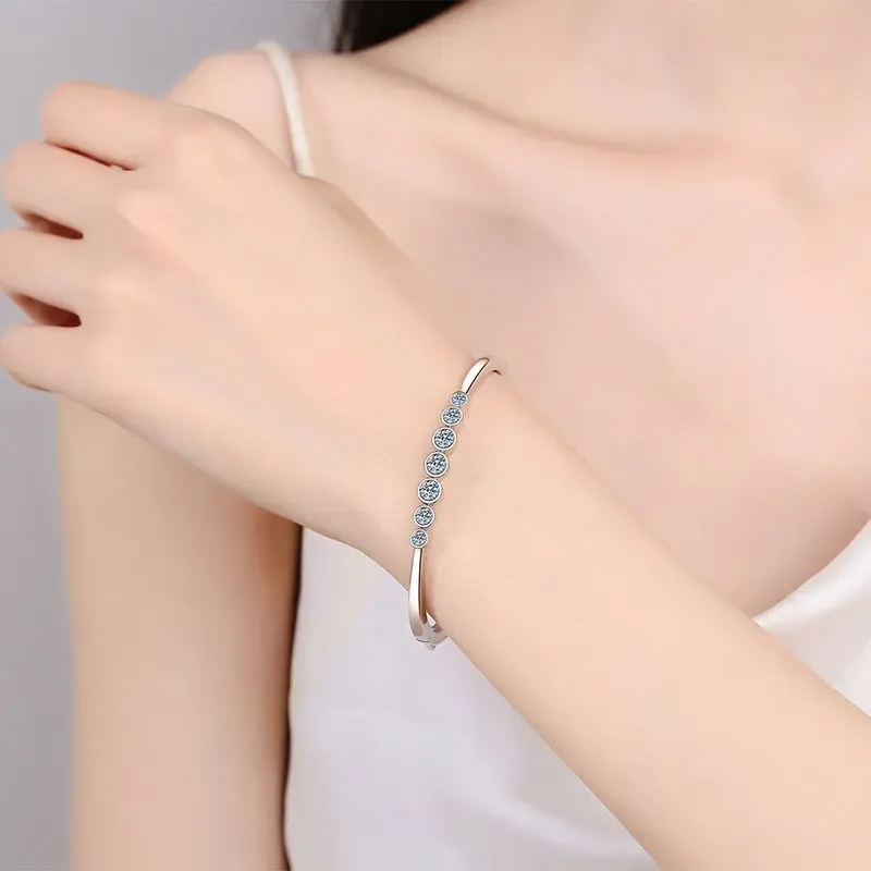Knobspin 925 Sterling Silver Moissanite Bangle for Women